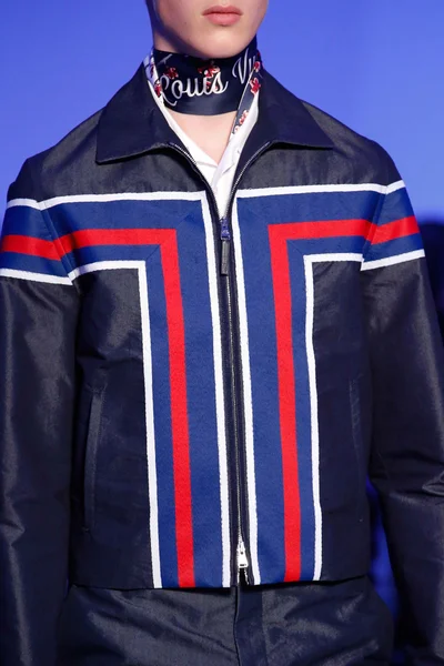 Look 26